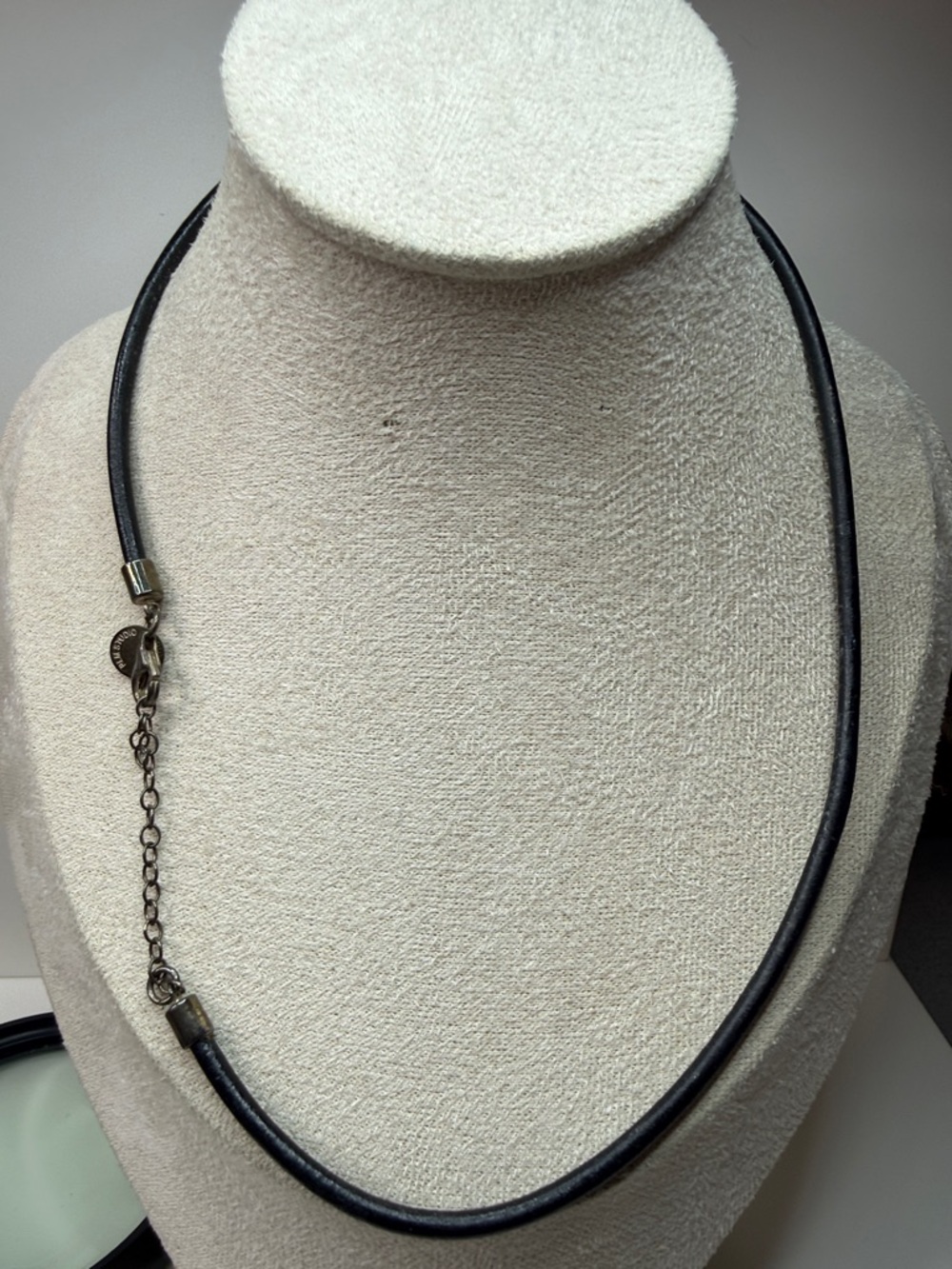 RLM Robert Lee Morris Black corded Leather Cord Necklace 925 tag - Picture 2 of 10